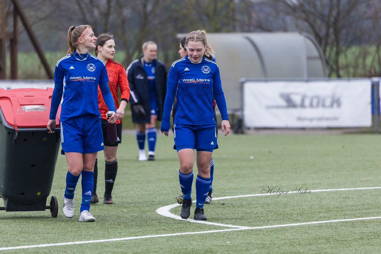 Bild 483 - F SSC Hagen Ahrensburg - SV Frisia Risum-Lindholm : Ergebnis: 1:2